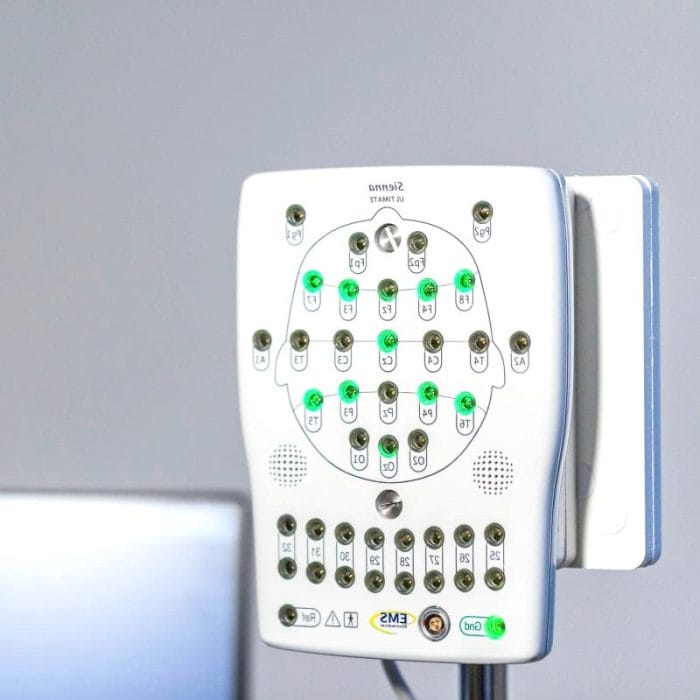 192-Channel Eeg System 3