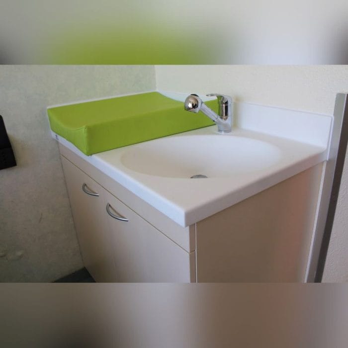 Changing Station With Hand Basin 1