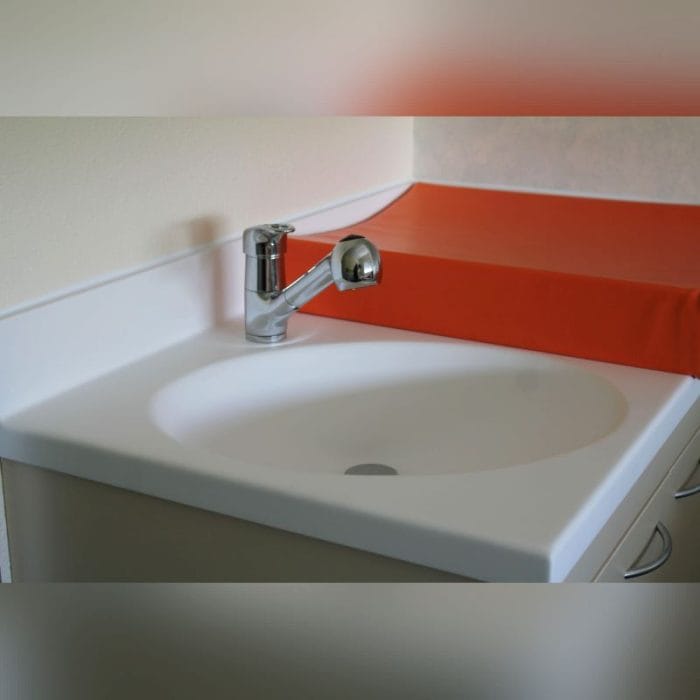 Changing Station With Hand Basin 2