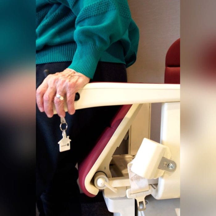 Curved Staircase Stairlift 2