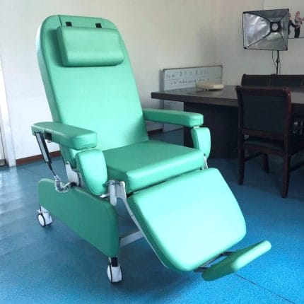 Electric Chemotherapy Chair 1