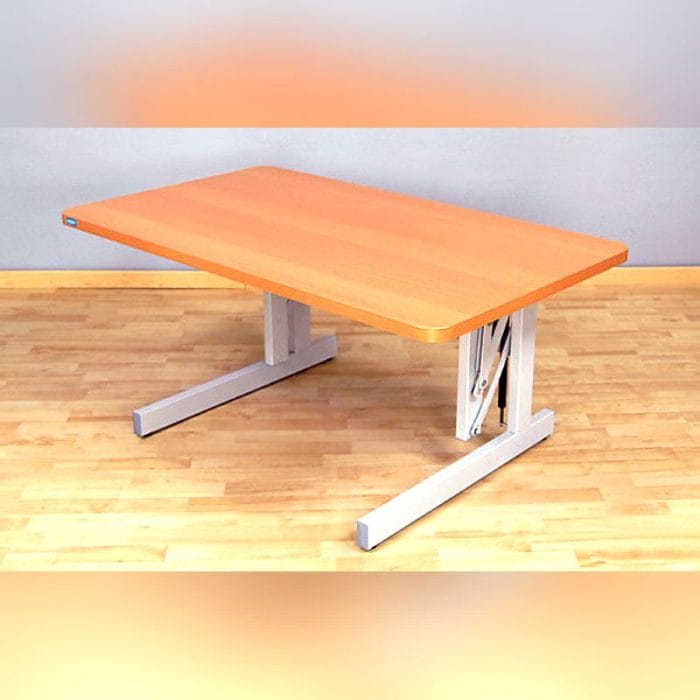 Height-Adjustable Ergotherapy Table 1