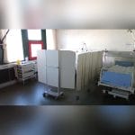 Hospital Screen On Casters 4