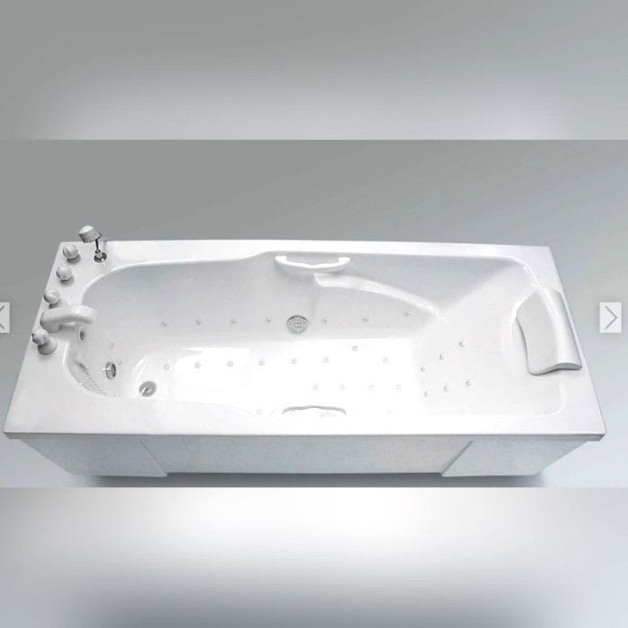 Hydromassage Bathtub 4