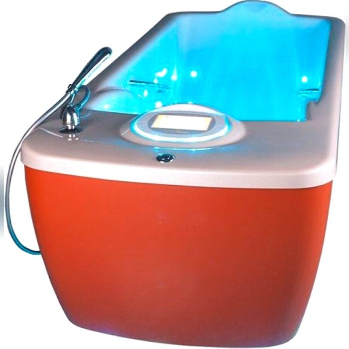 Hydromassage Bathtub With Chromotherapy Lamps 1