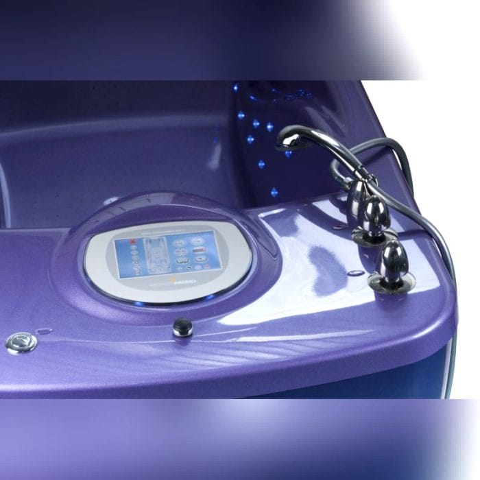 Hydromassage Bathtub With Chromotherapy Lamps 5