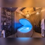 Isolation Tank With Chromotherapy Lamps 1