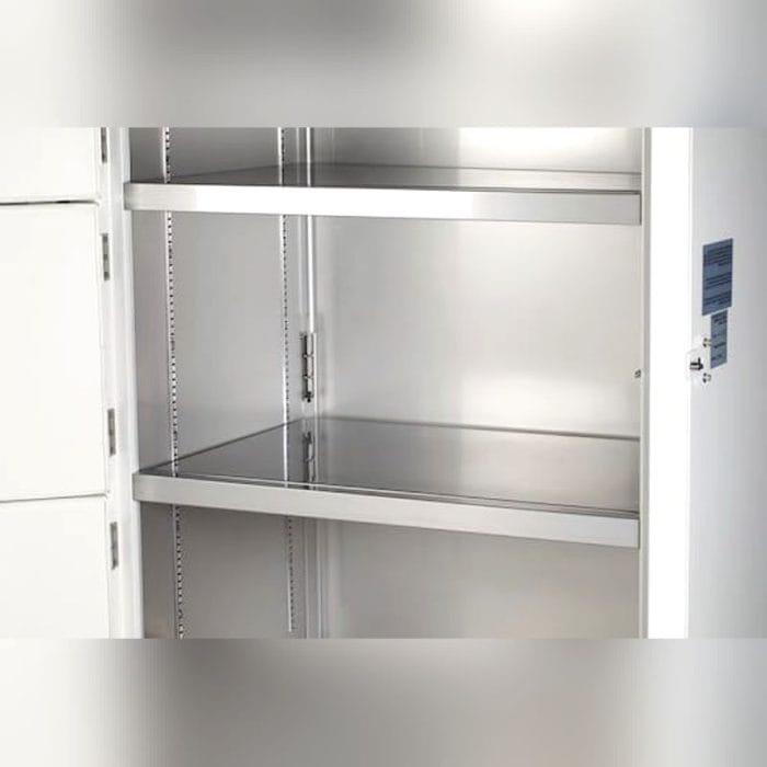 Laboratory Freezer 4