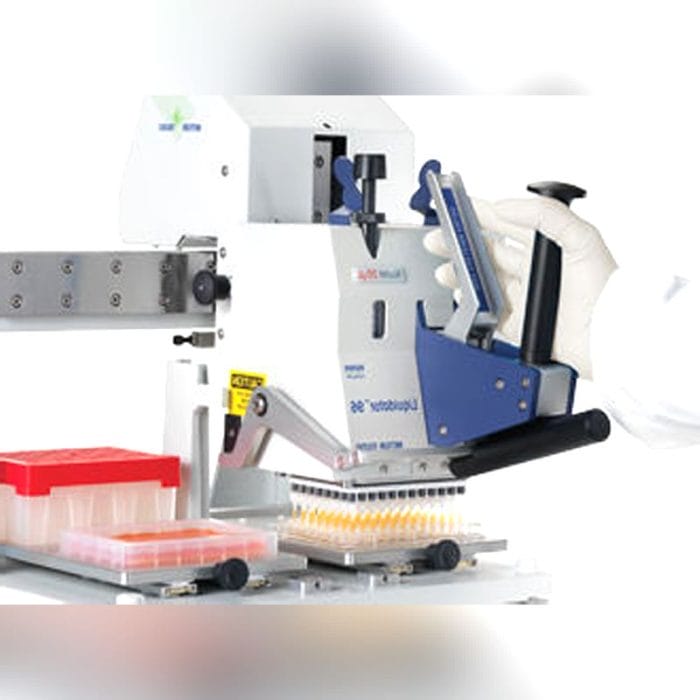 Laboratory Pipetting Robot 3