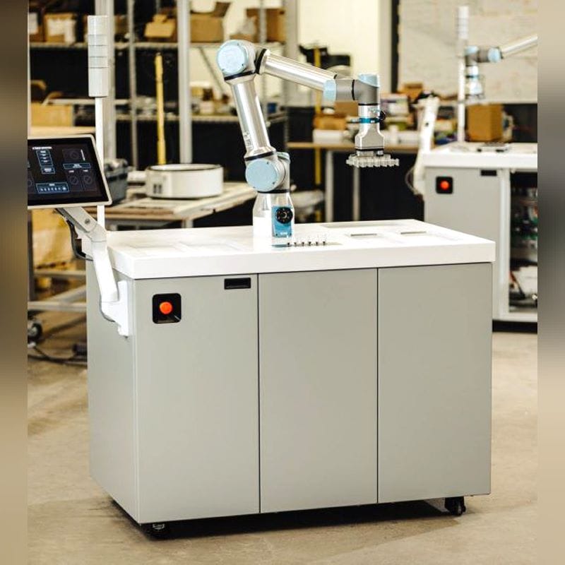 Liquid Handling Laboratory Automation System