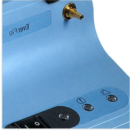 Oxygen Concentrator On Casters 1