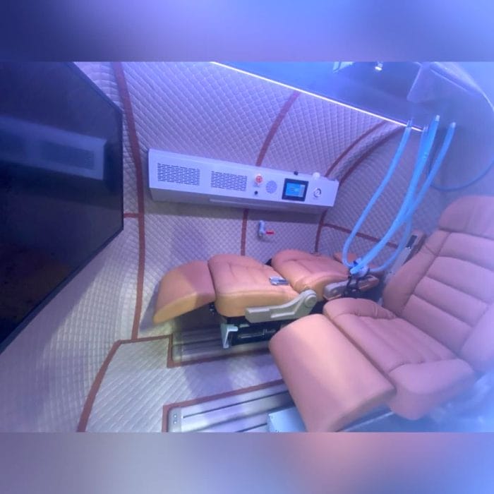 Oxygen Therapy Hyperbaric Chamber 2