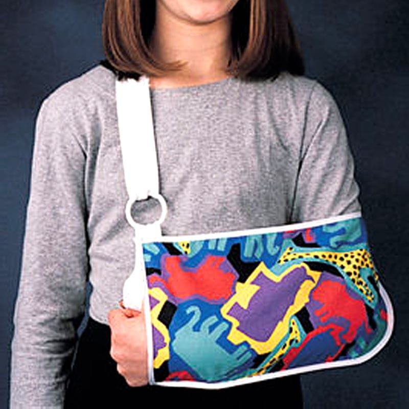 Pediatric Arm Sling 1