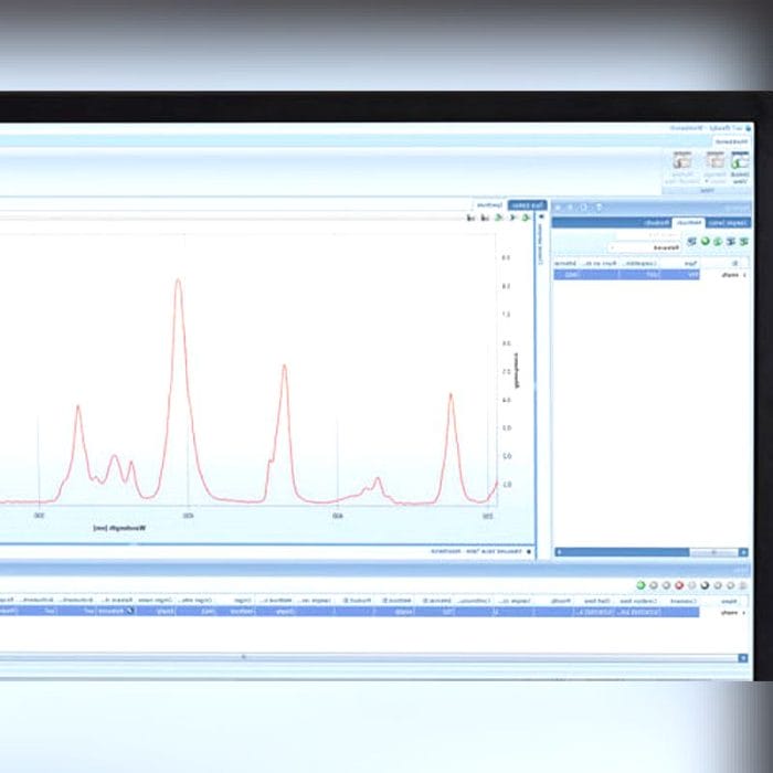 Uv-Vis Spectrophotometer 6